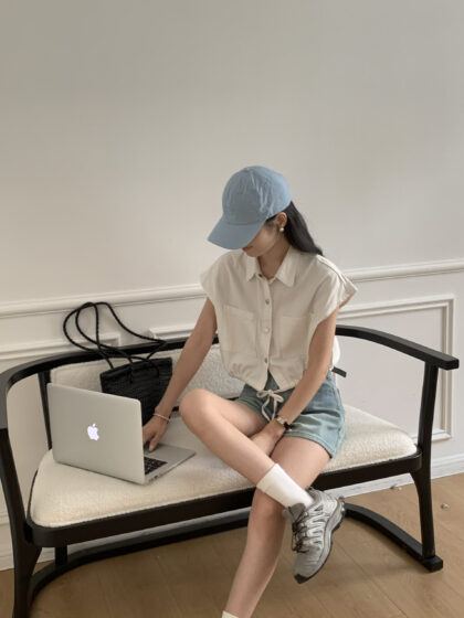 休闲半夏~ 午休牛仔短款抽绳上衣 (做旧白色)