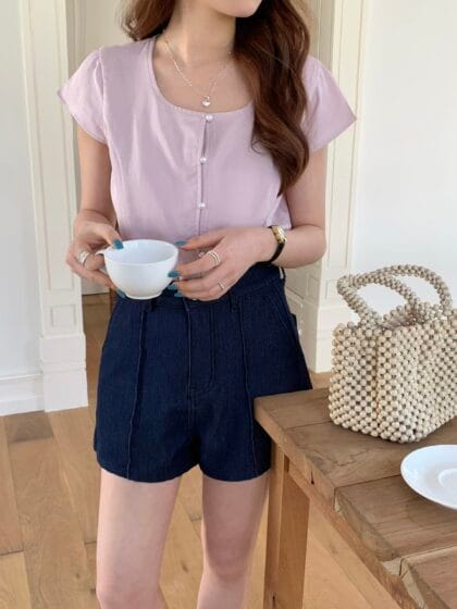 牛仔私服~ 自制厚实牛奶丝深色洗水牛仔高腰A字短裤 Iris Denim HW Shorts