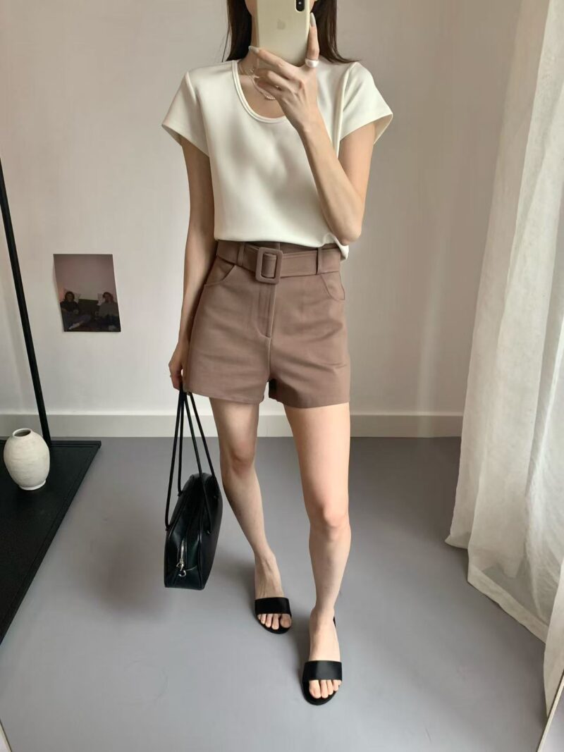 零重力感~ 质感铜氨丝空气小飞袖U领Tee (浅豆绿) | SilkAir U-Neck Tee (Greenbean) - Image 7