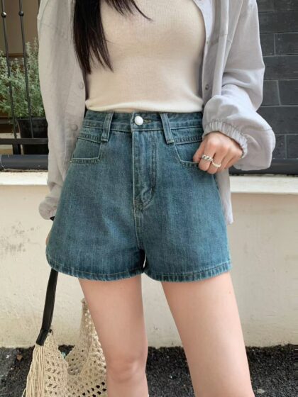 绿蓝艺术~ 高腰经典A字牛仔短裤 | Judy HW Denim Shorts