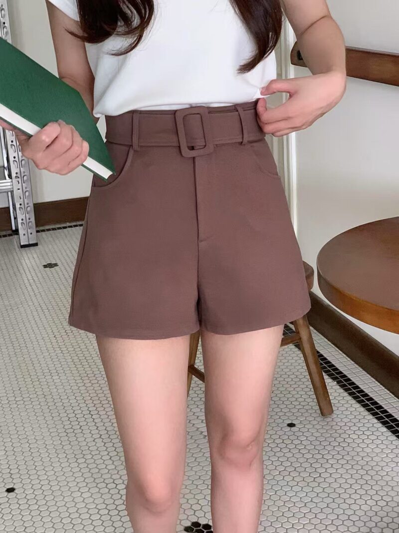 假跨消失术~ 厚实弹力基础高腰短裤 咖啡棕色 Clara Shorts with Belt in Coffee - Image 2