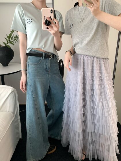 [REJECTED SALE] 糖果色~ 丝滑刺绣基础Tee | Candy Basic Tee (Yellow and Skyblue)