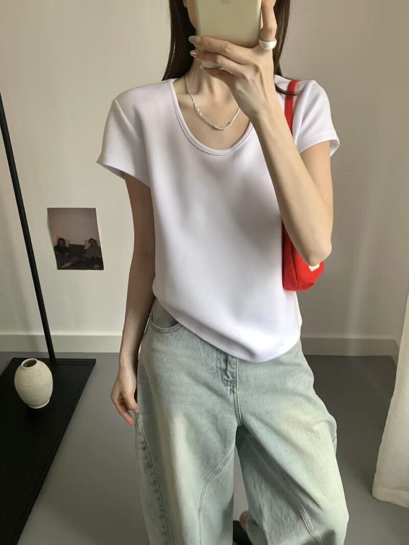 零重力感~ 质感铜氨丝空气小飞袖U领Tee (浅豆绿) | SilkAir U-Neck Tee (Greenbean) - Image 8