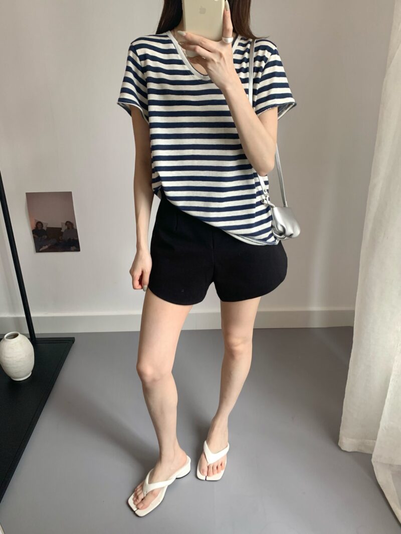 A字曲线~ 高弹力厚实A字弧形高腰黑短裤 Cally Comfy A-cut Shorts - Image 4