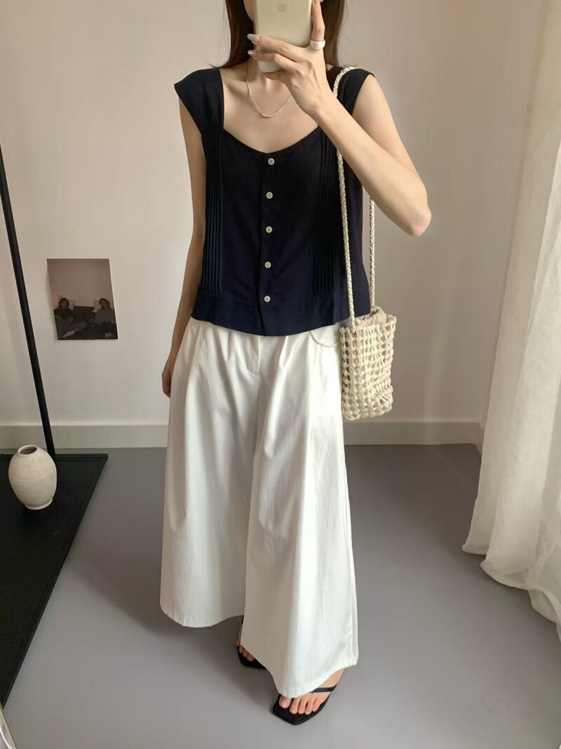 优雅出街~ 棉麻气质小衫 (深蓝色) | Cotton-Linen Top in Navy - Image 10
