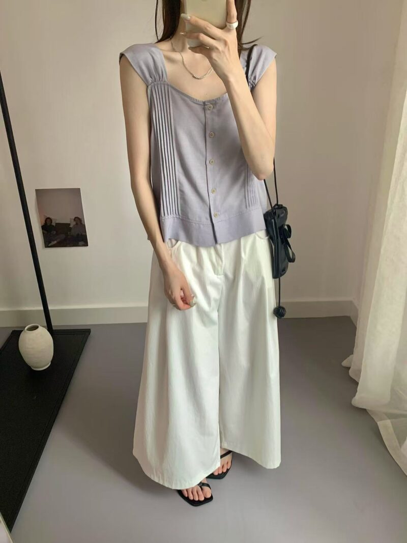 优雅出街~ 棉麻气质小衫 (深蓝色) | Cotton-Linen Top in Navy - Image 5