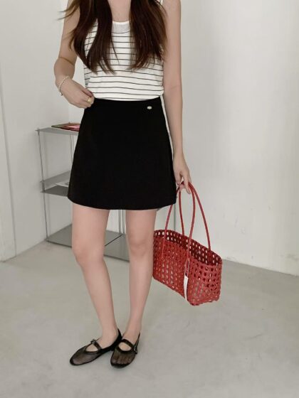一定需要~ 基础款百搭日常半裙 黑色 | Daily Essential Skirt in Black