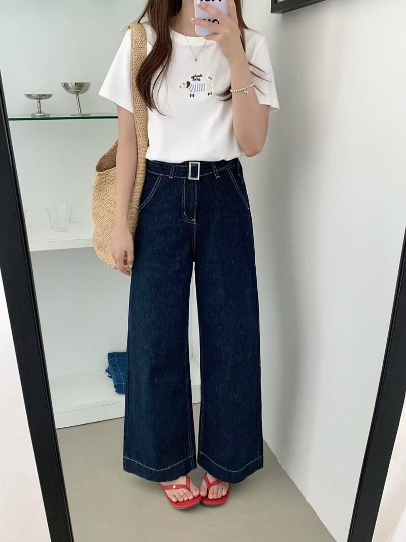 刺绣腊肠狗~ 超舒适level100%刺绣Tee 深蓝色 | Dachshund Embroidery Tee in Navy - Image 4
