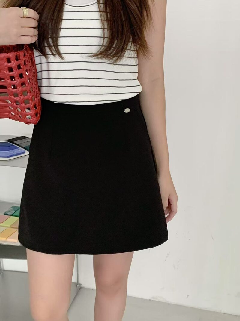 一定需要~ 基础款百搭日常半裙 白色 | Daily Essential Skirt in White - Image 4