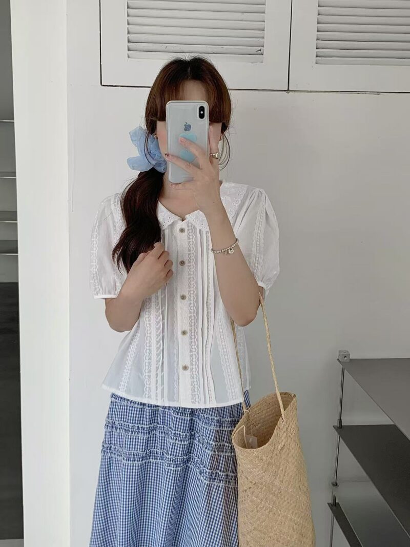 田园女孩~ 娃娃领镂空小上衣 | Garden Eyelet White Blouse - Image 4