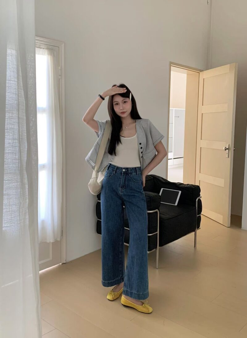 爱心牛仔~ 经典深蓝中高腰直筒牛仔裤 | Hearty Straight Cut Jeans - Image 3