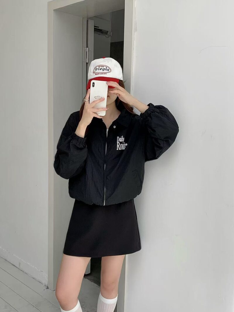 Letter Print Loose Windbreaker (Black) - Image 7