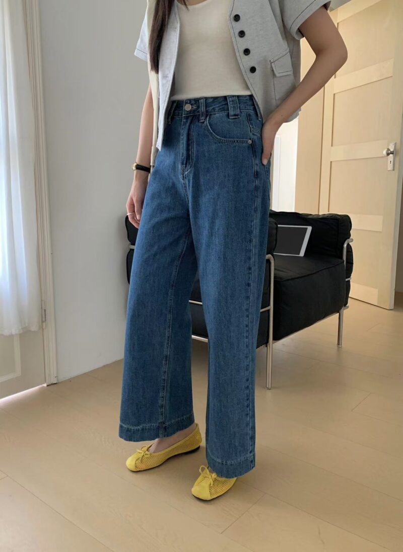 爱心牛仔~ 经典深蓝中高腰直筒牛仔裤 | Hearty Straight Cut Jeans - Image 2