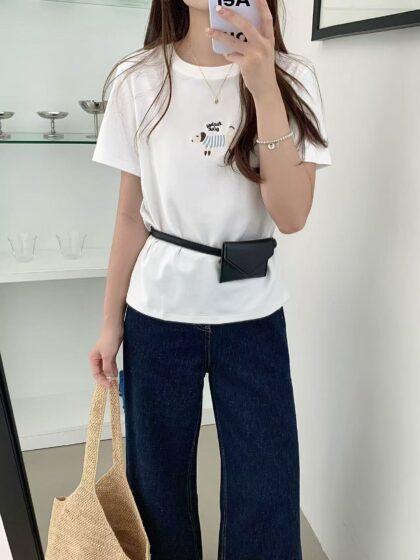 刺绣腊肠狗~ 超舒适level100%刺绣Tee 白色 | Dachshund Embroidery Tee in White