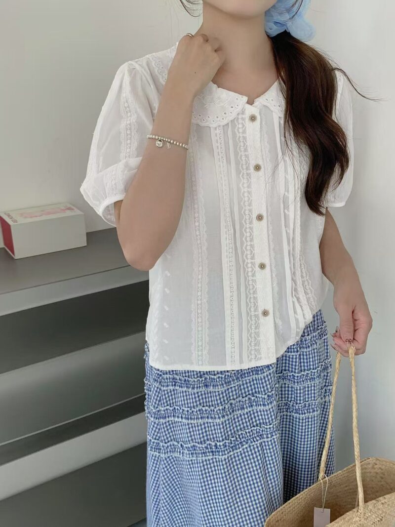 田园女孩~ 娃娃领镂空小上衣 | Garden Eyelet White Blouse - Image 2