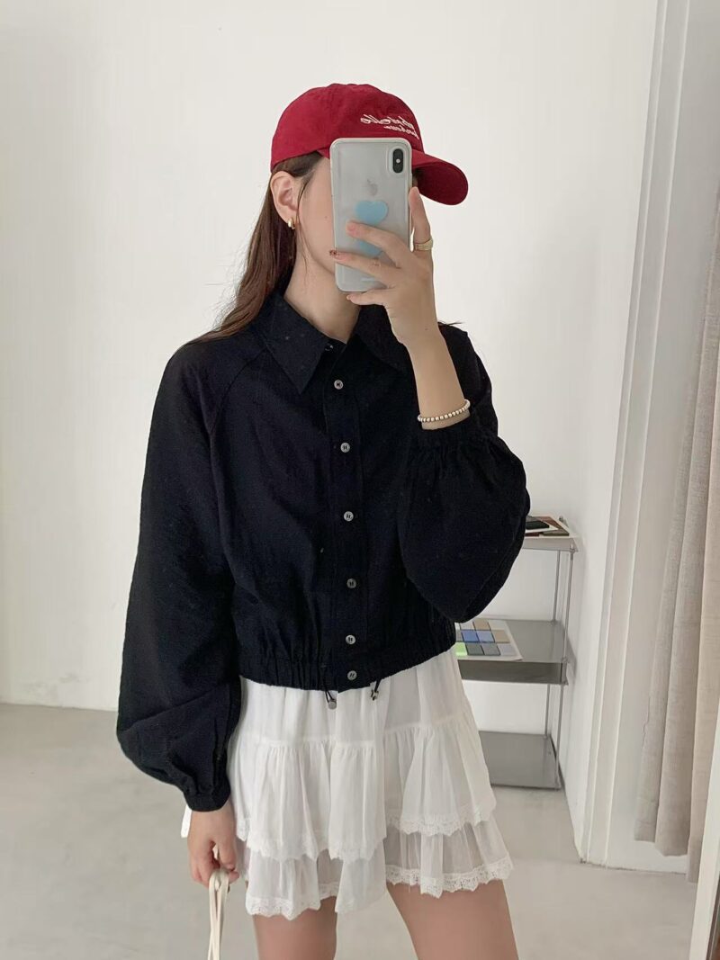 Wrinkle-Free Cooling Crop Blouse in Black - Image 2