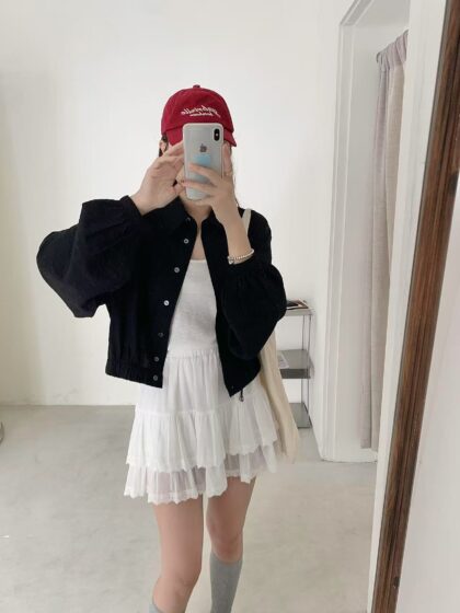 Wrinkle-Free Cooling Crop Blouse in Black