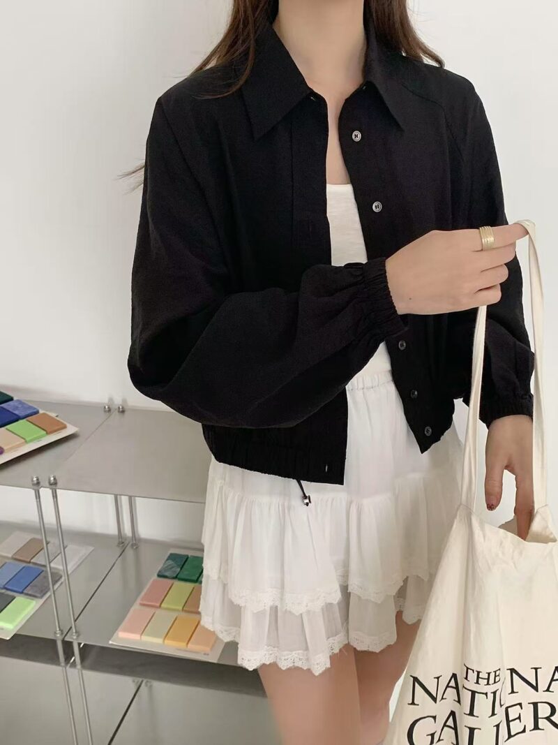 Wrinkle-Free Cooling Crop Blouse in Black - Image 3