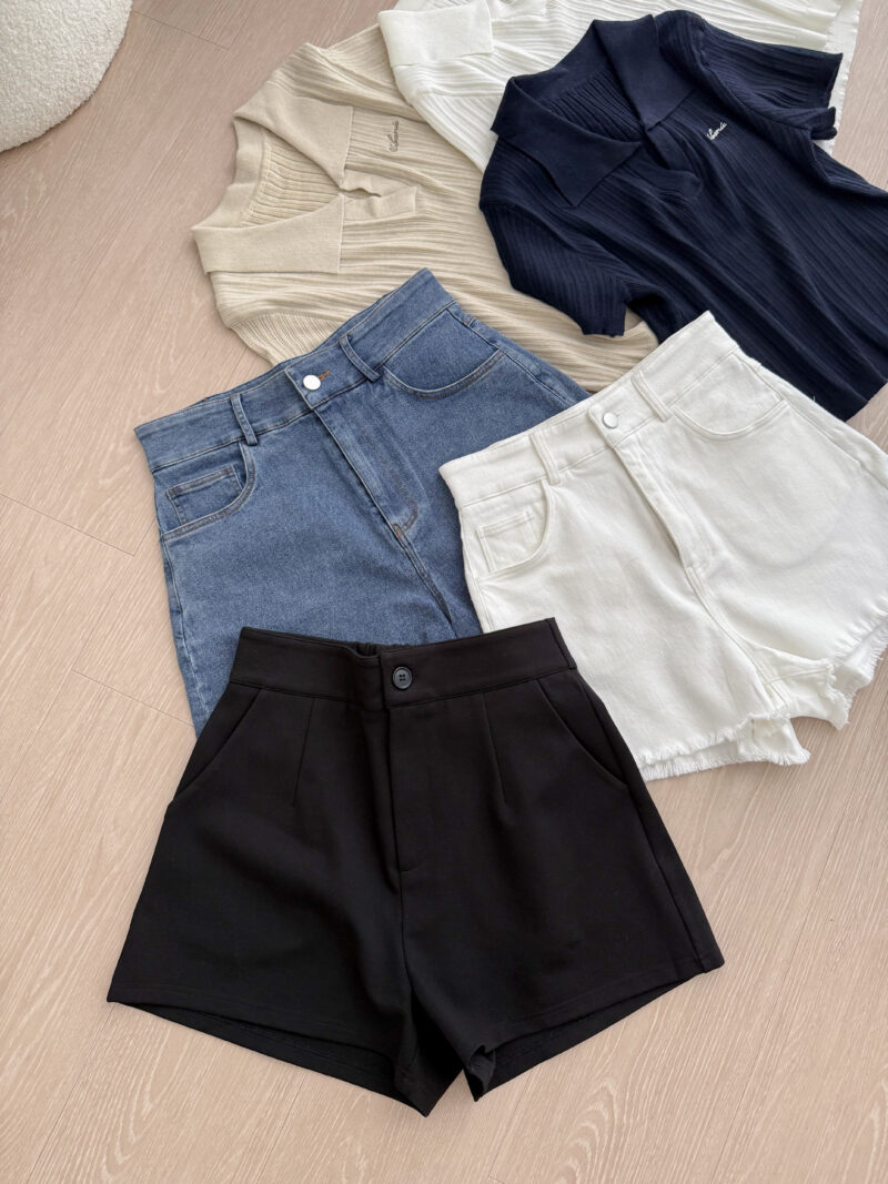 Lily Roma HW Comfy A-cut Shorts (Black)