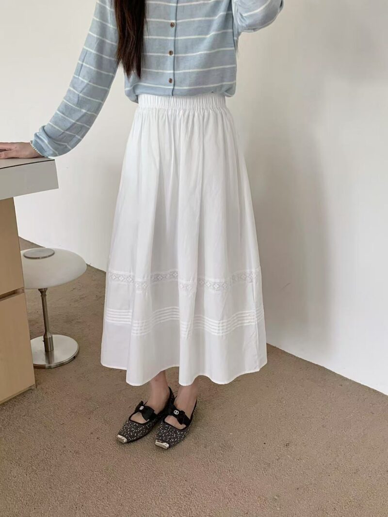 Voluminous White A-Line Midi Skirt - Image 2