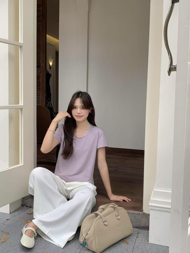 Olibe U-Neck Contrast Tee (4 colours) - Image 5
