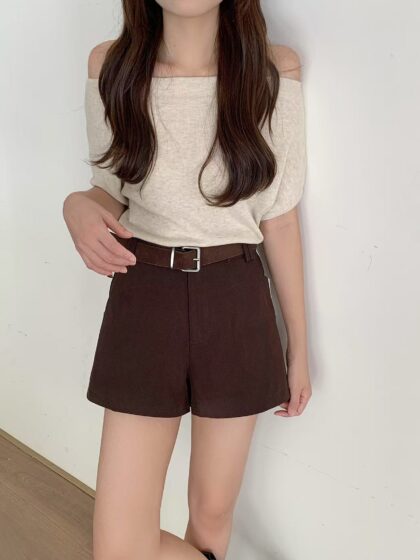 Cozy Off-Shoulder Knit Top (2 colours)