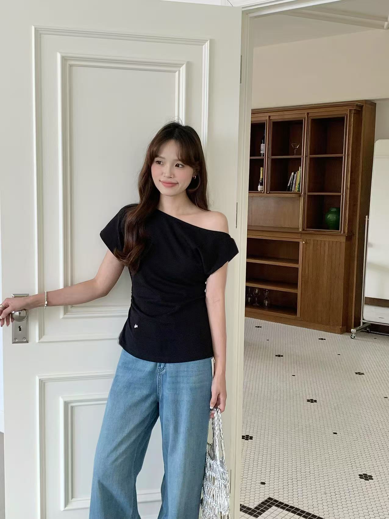 Twisted One-Shoulder Comfy Top (2 colours)