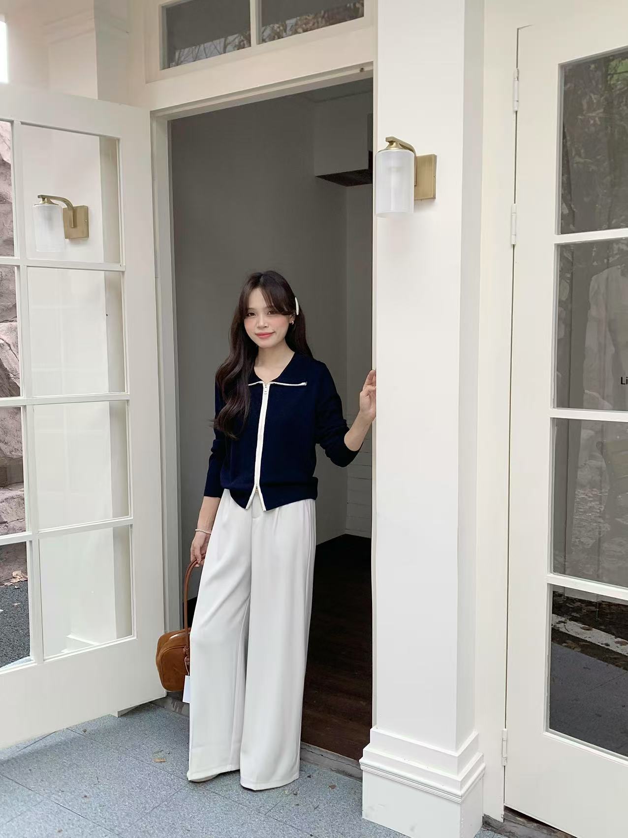 Contrast Zip Polo Long Sleeve Top (Sky Blue) - Image 9