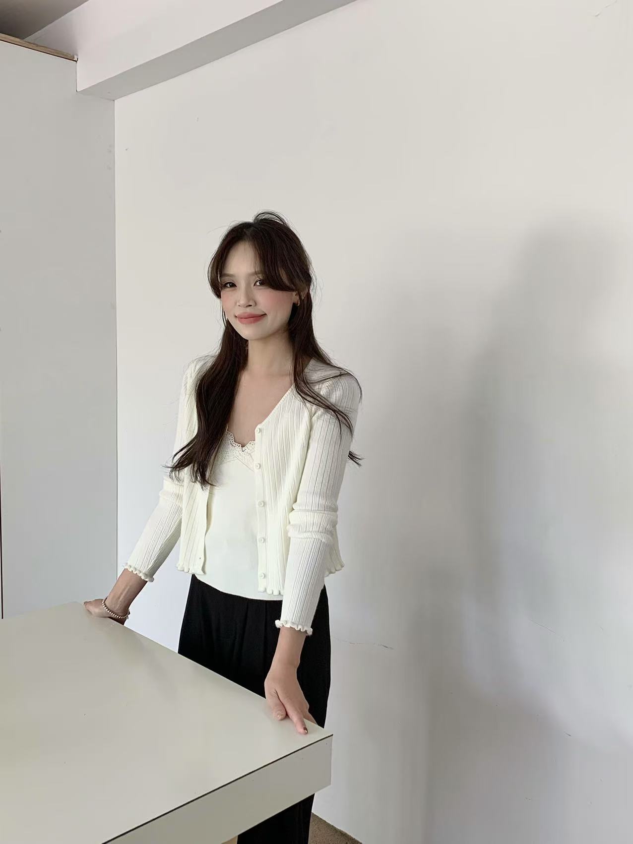 Lace Duo Cardigan Set in Cream - Image 4