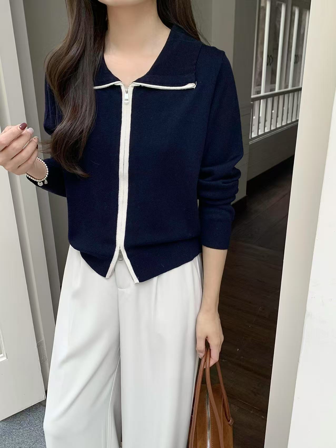 Contrast Zip Polo Long Sleeve Top (Sky Blue) - Image 7