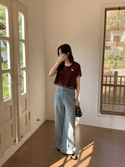 Lucky Pony Tee (Maroon)