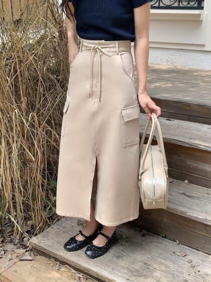 Layla Roma Casual Cargo Skirt (Khaki)