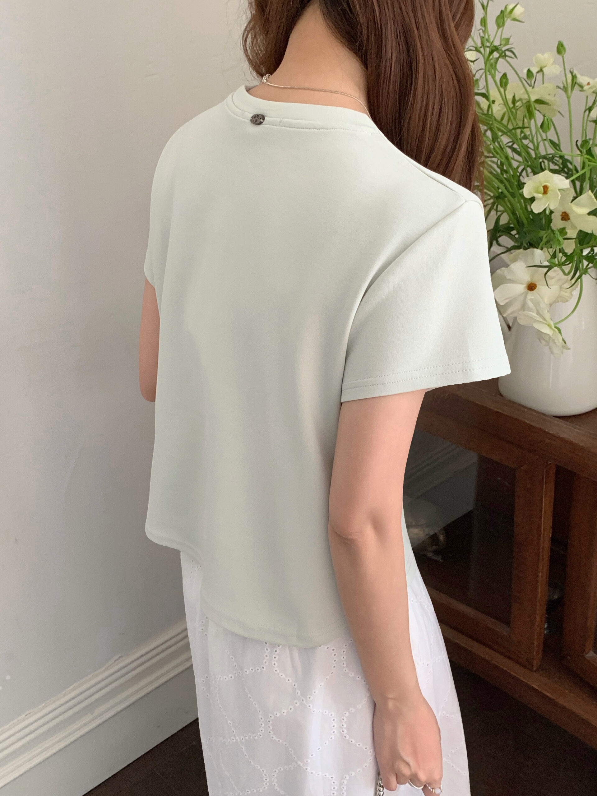 Lexi Basic Tee (6 colours) - Image 6
