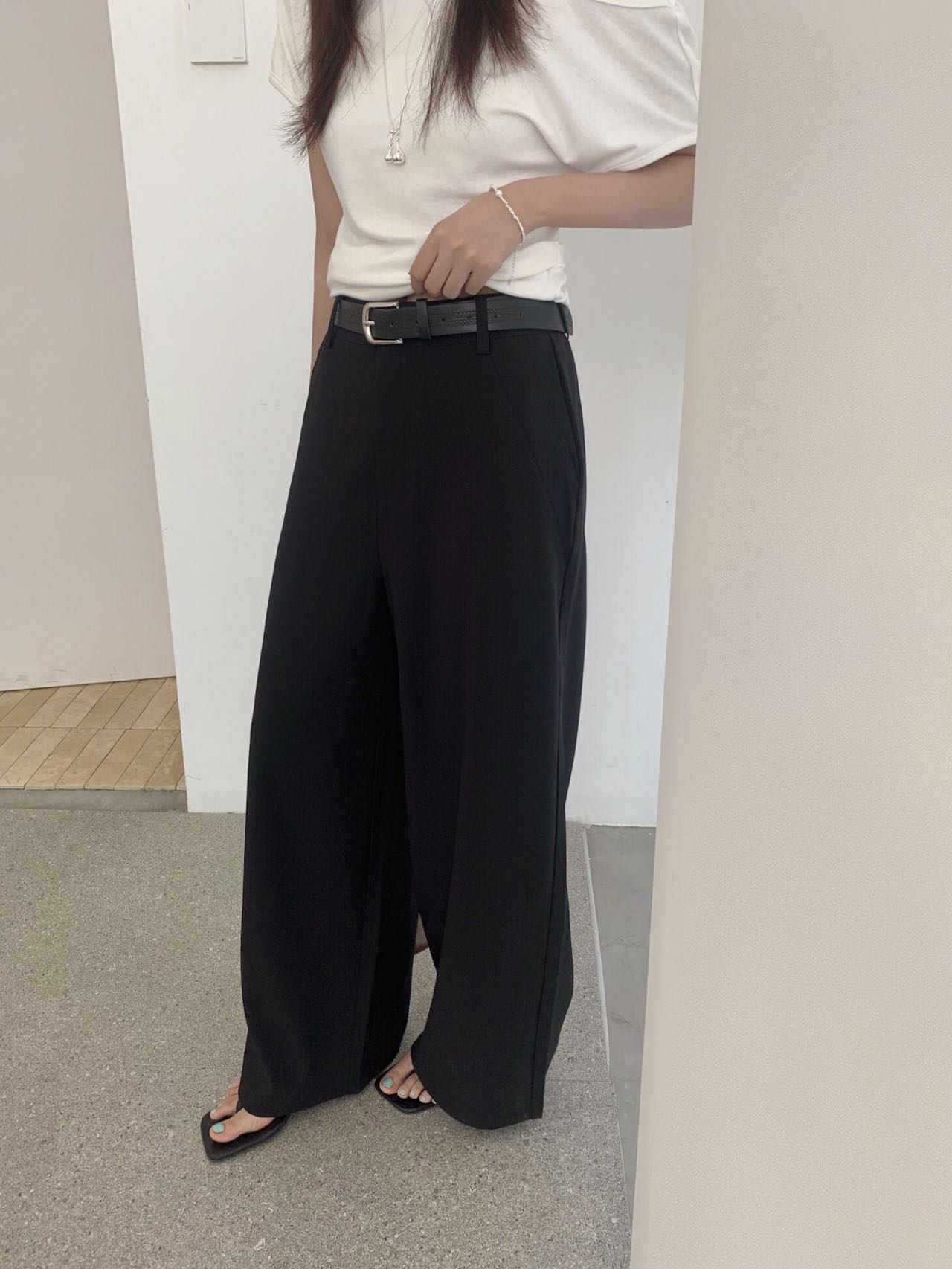 Flowform Trousers (Black) - Image 5