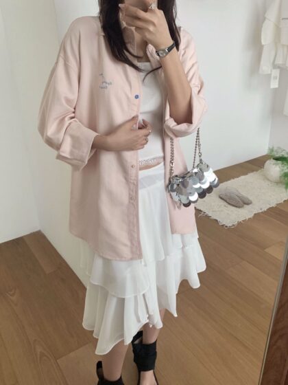 Soft Relaxed Embroidered Blouse